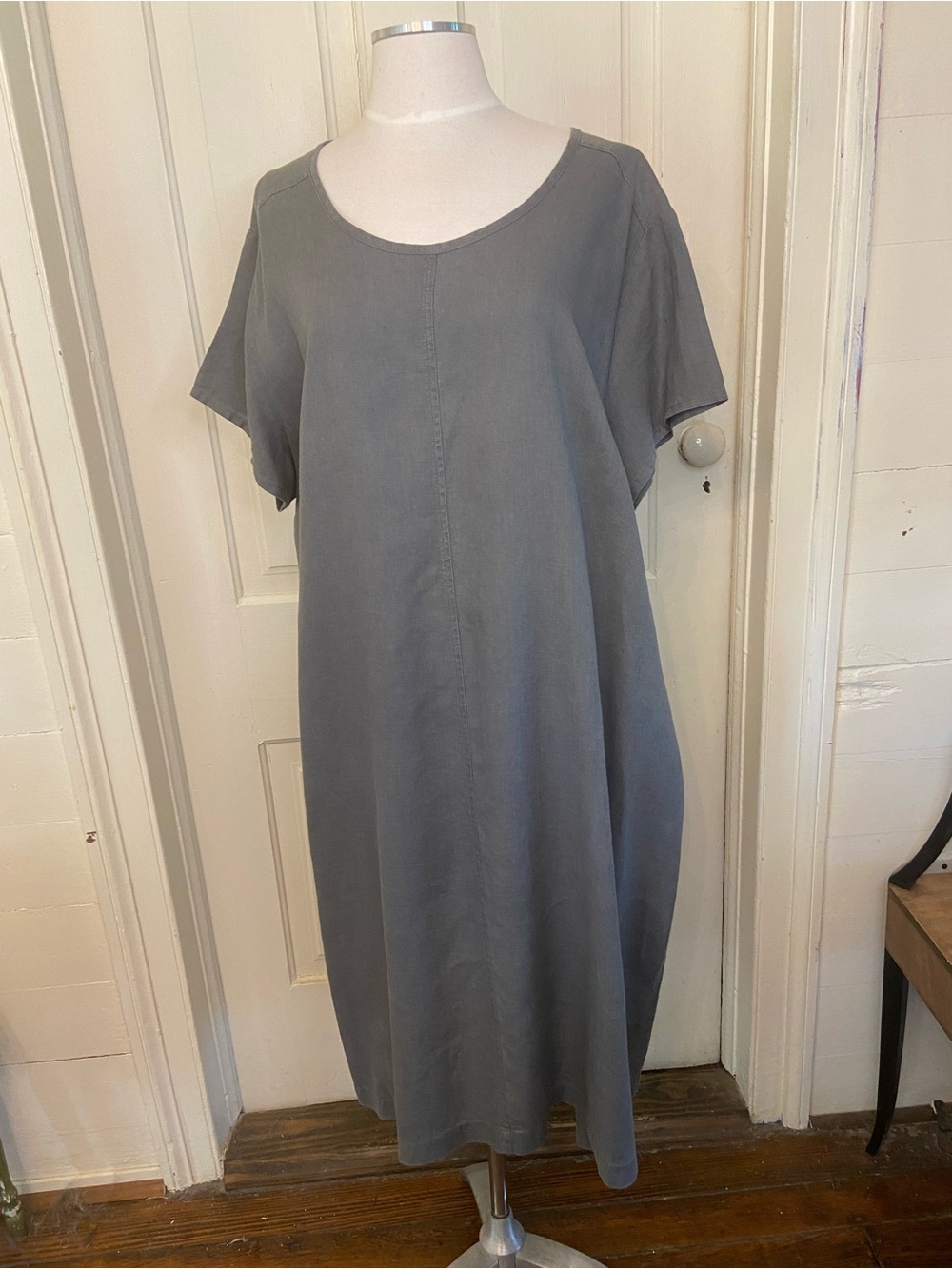 Flax Relaxed Scoop Neck Women's Dress in Slate Gray 1G linen grey scoop neck